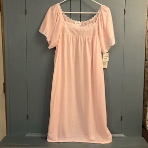 Vintage Adonna pink eyelet Nightgown, Medium